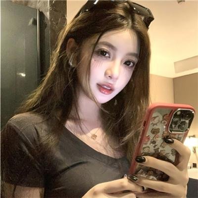 台风圈里的女人